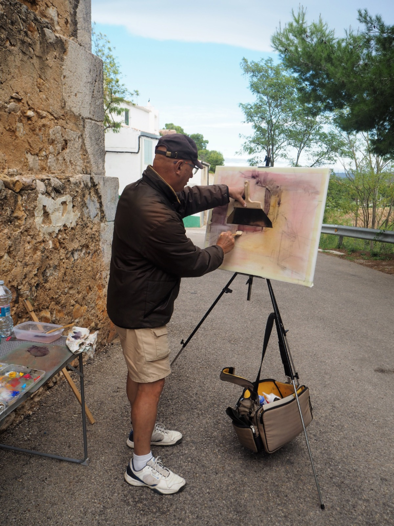 Antonio Sastre pintando al aire libre
